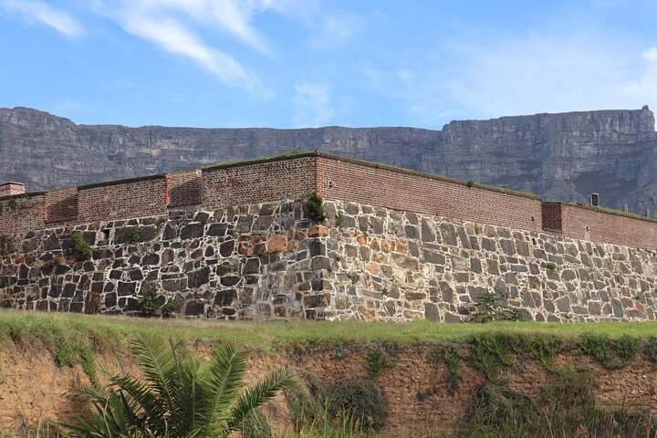 Cape Town Shaping A Nation Walking Tour - Photo 1 of 12